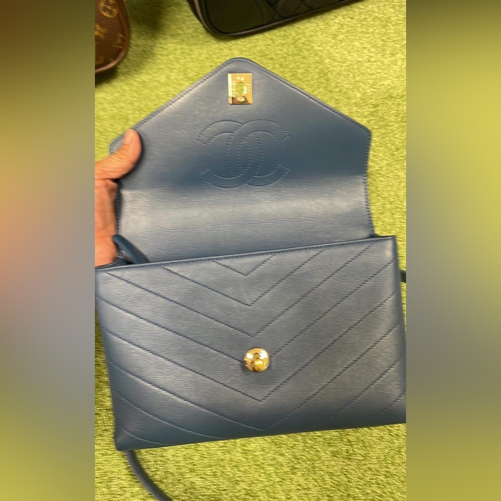 Chanel Chevron Statement Bag Series 26